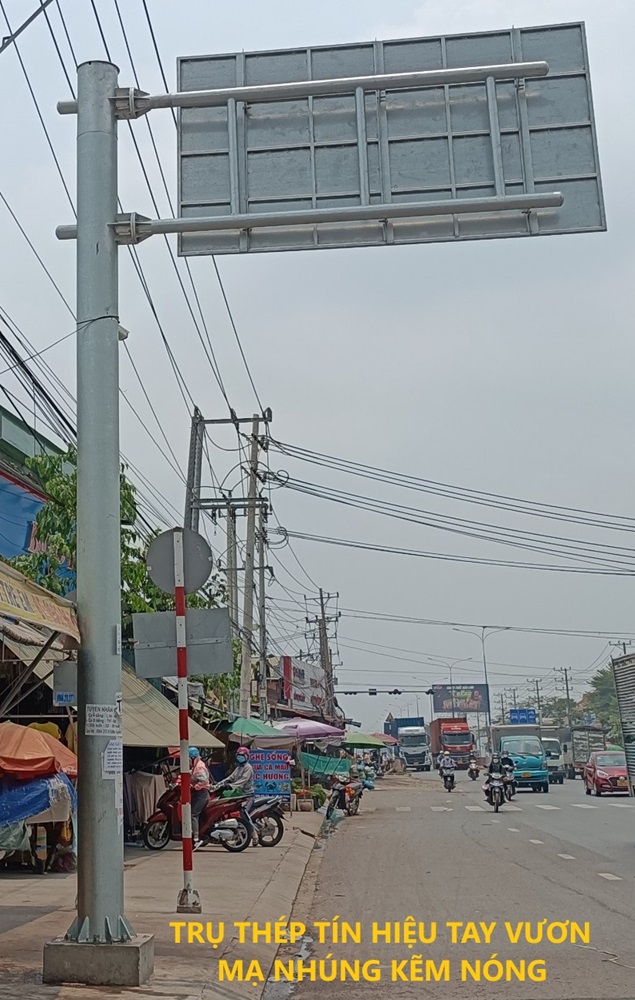 Trụ biển báo giao thông cần vươn 6m, 7m, 8m